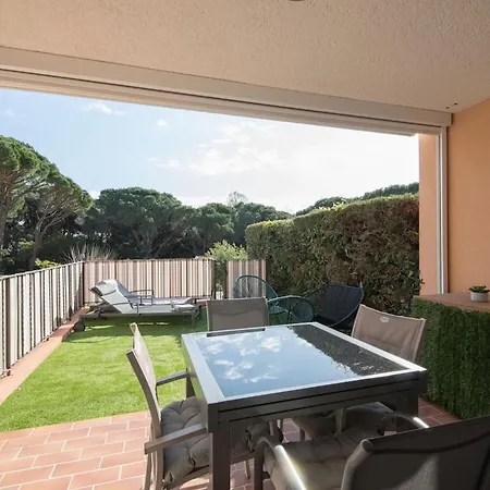 Studio-cabine Climatise -4 Pers- Proche De La * Sainte-Maxime