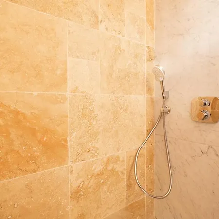Apartment Studio-cabine Climatise -4 Pers- Proche De La *