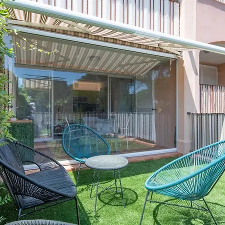 Apartment Studio-cabine Climatise -4 Pers- Proche De La *