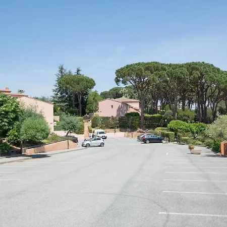 Studio-cabine Climatise -4 Pers- Proche De La Apartment