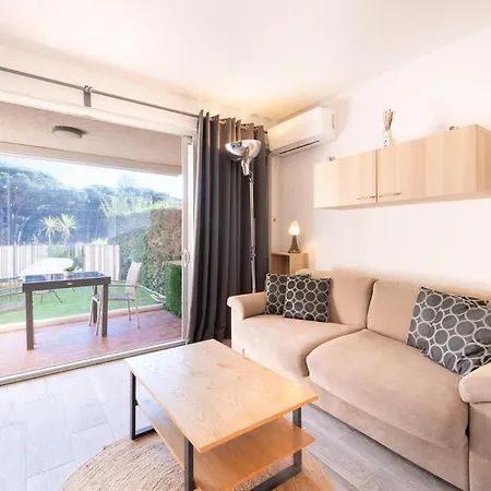 Apartment Studio-cabine Climatise -4 Pers- Proche De La